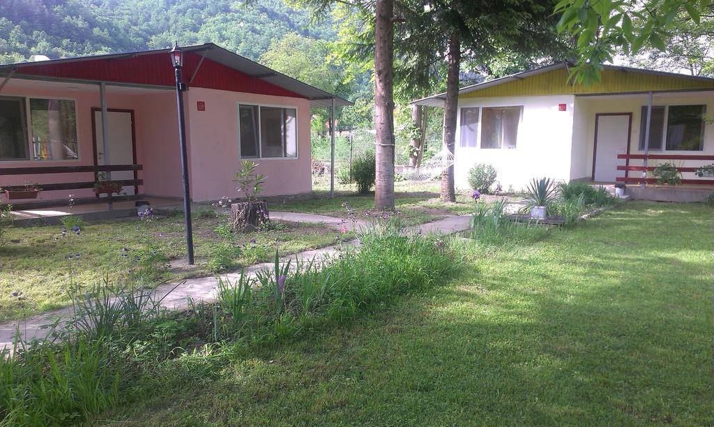 Къща За Гости Дъга Cherni Osum Exterior foto